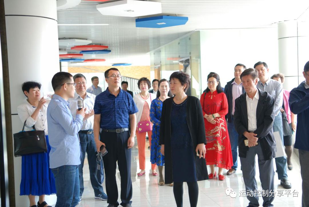 唐山市政協(xié)副主席、民進(jìn)唐山市委主委王福燕一行蒞臨常州固高智能裝備協(xié)同創(chuàng)新中心參觀指導(dǎo)